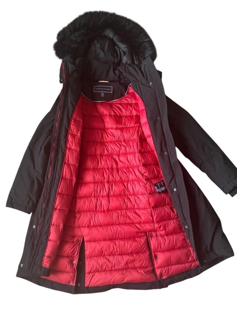 Tommy Hilfiger Women’s Black Hooded Puffer Coat with Faux Fur Trim - Picture 3 of 5